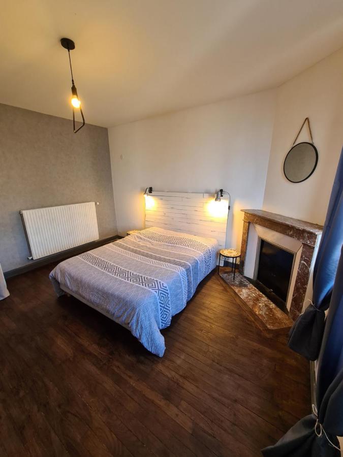 Apartment Chez Les Poilus
